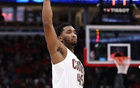 米切爾無(wú)失誤，36分8板4斷7三分，NBA歷史首人！