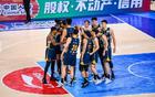俱樂部杯：廣東宏遠(yuǎn)勝廣州龍獅，阿姆斯23分，徐昕未用。