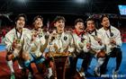 上港爭冠，外援重建，對手虎視。