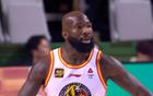 CBA冷門！瓊斯39分三雙險勝，東北虎保季后賽希望。
