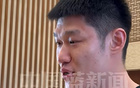廣廈歸杭，鮮花獻(xiàn)全員，王博奪冠鼎，胡金秋淚目，球迷熱烈迎！