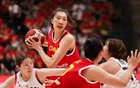 中國女籃三連勝，張子宇、韓旭共得36分。