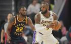 NBA分析師提議詹轉(zhuǎn)會(huì)尼克斯，換取2.2億球星。